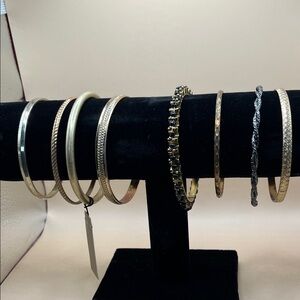 8 Mixed Metal Bangle Bracelet Set - Gold and Silver Women’s Jewelry